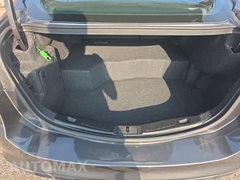 2018 Ford Fusion Hybrid S – miniatura 19