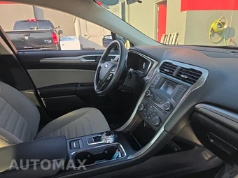 2018 Ford Fusion Hybrid S – miniatura 22
