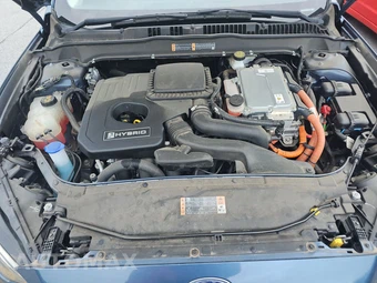 2018 Ford Fusion Hybrid S – miniatura 15