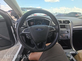 2018 Ford Fusion Hybrid S - miniatura 10