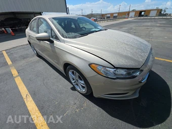 2018 Ford Fusion Hybrid S - miniatura 3