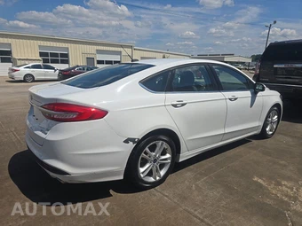 2018 Ford Fusion Hybrid SE - miniatura 4