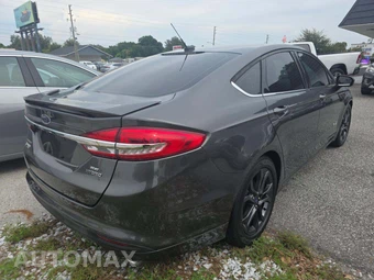2018 Ford Fusion Hybrid SE – miniatura 3
