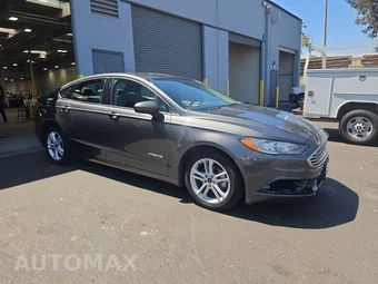 2018 Ford Fusion Hybrid SE – miniatura 3
