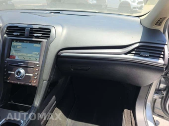 2018 Ford Fusion Hybrid Titanium - miniatura 19