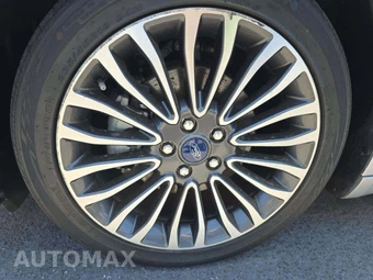 2018 Ford Fusion Hybrid Titanium - miniatura 22
