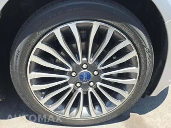 2018 Ford Fusion Hybrid Titanium - miniatura 25