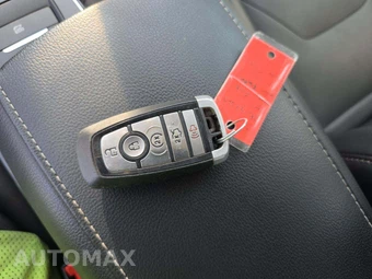 2018 Ford Fusion Hybrid Titanium - miniatura 8
