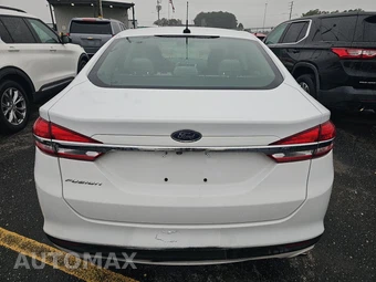 2018 Ford Fusion S – miniatura 5