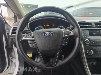 2018 Ford Fusion S – miniatura 10