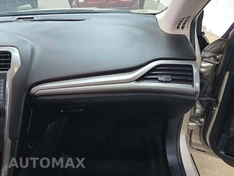 2018 Ford Fusion S – miniatura 19