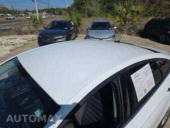 2018 Ford Fusion SE – miniatura 13