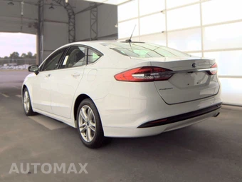 2018 Ford Fusion SE – miniatura 6