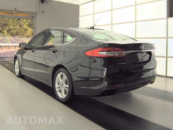 2018 Ford Fusion SE – miniatura 6