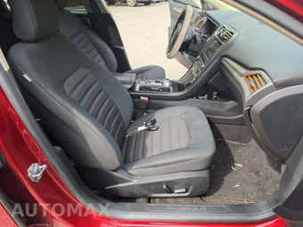 2018 Ford Fusion SE - miniatura 15