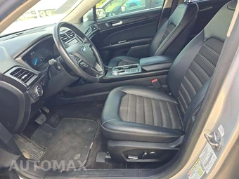2018 Ford Fusion SE - miniatura 6