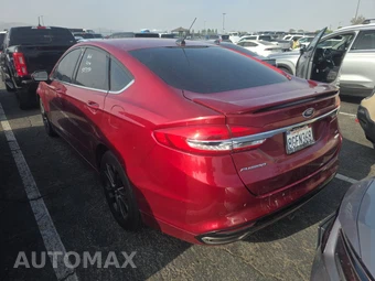 2018 Ford Fusion SE – miniatura 6