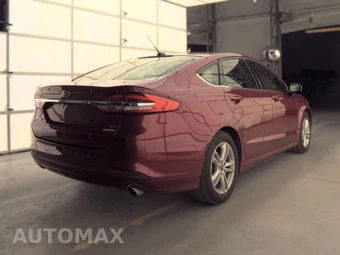 2018 Ford Fusion SE – miniatura 4