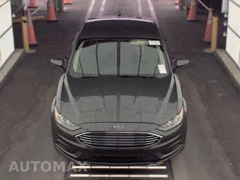 2018 Ford Fusion SE - miniatura 2