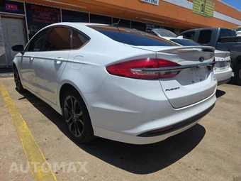 2018 Ford Fusion SE - miniatura 2