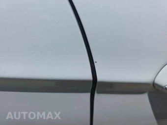 2018 Ford Fusion SE - miniatura 27