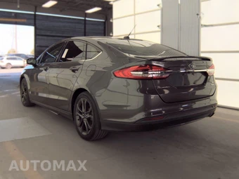 2018 Ford Fusion SE - miniatura 6