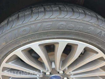 2018 Ford Fusion SE – miniatura 28