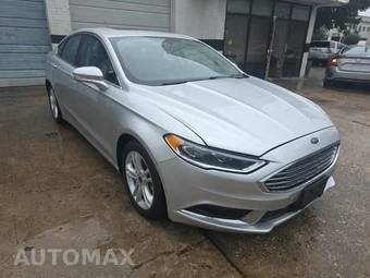 2018 Ford Fusion SE – miniatura 3