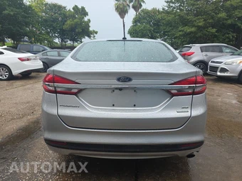 2018 Ford Fusion SE – miniatura 5