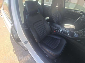 2018 Ford Fusion SE - miniatura 15