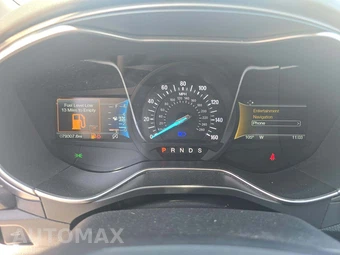 2018 Ford Fusion SE - miniatura 6