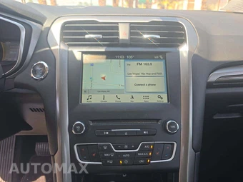 2018 Ford Fusion SE - miniatura 7