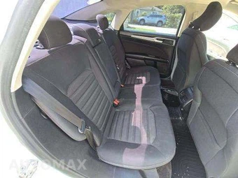2018 Ford Fusion SE – miniatura 17