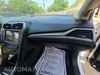 2018 Ford Fusion SE – miniatura 20