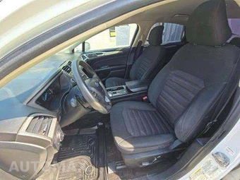2018 Ford Fusion SE – miniatura 7