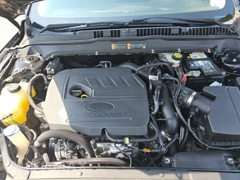 2018 Ford Fusion SE – miniatura 15