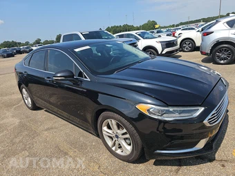 2018 Ford Fusion SE – miniatura 3