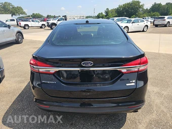 2018 Ford Fusion SE – miniatura 5