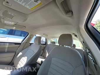 2018 Ford Fusion SE – miniatura 11