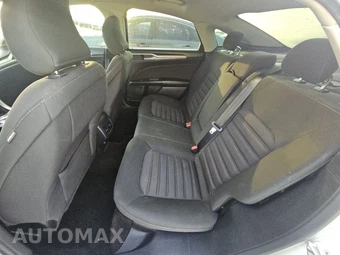 2018 Ford Fusion SE - miniatura 13