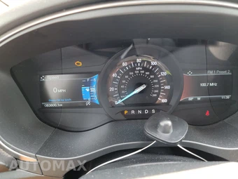 2018 Ford Fusion SE – miniatura 12