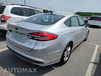 2018 Ford Fusion SE – miniatura 4