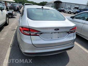 2018 Ford Fusion SE – miniatura 5