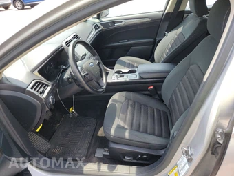 2018 Ford Fusion SE – miniatura 7