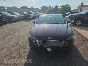 2018 Ford Fusion SE – miniatura 2