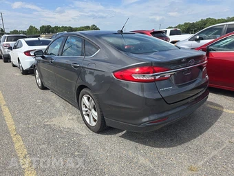 2018 Ford Fusion SE - miniatura 6