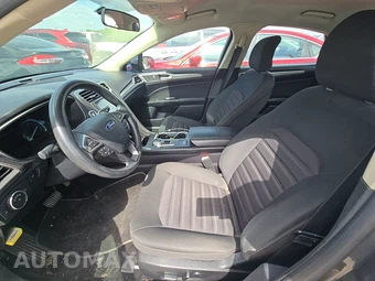 2018 Ford Fusion SE - miniatura 7