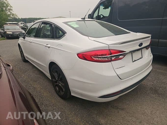 2018 Ford Fusion SE – miniatura 6