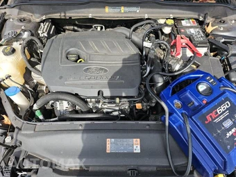 2018 Ford Fusion SE - miniatura 15