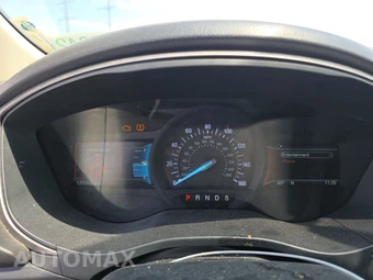 2018 Ford Fusion SE – miniatura 12